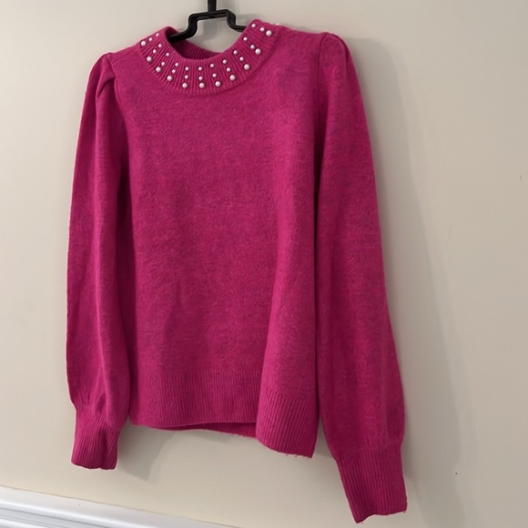 CECE Pink  with Pearl Embellishments Size S Crewneck Sweater NWOT - Picture 6 of 9